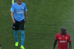 意天空：赞助商“曝光”米兰下赛季主场球衣，恢复传统红黑直条纹